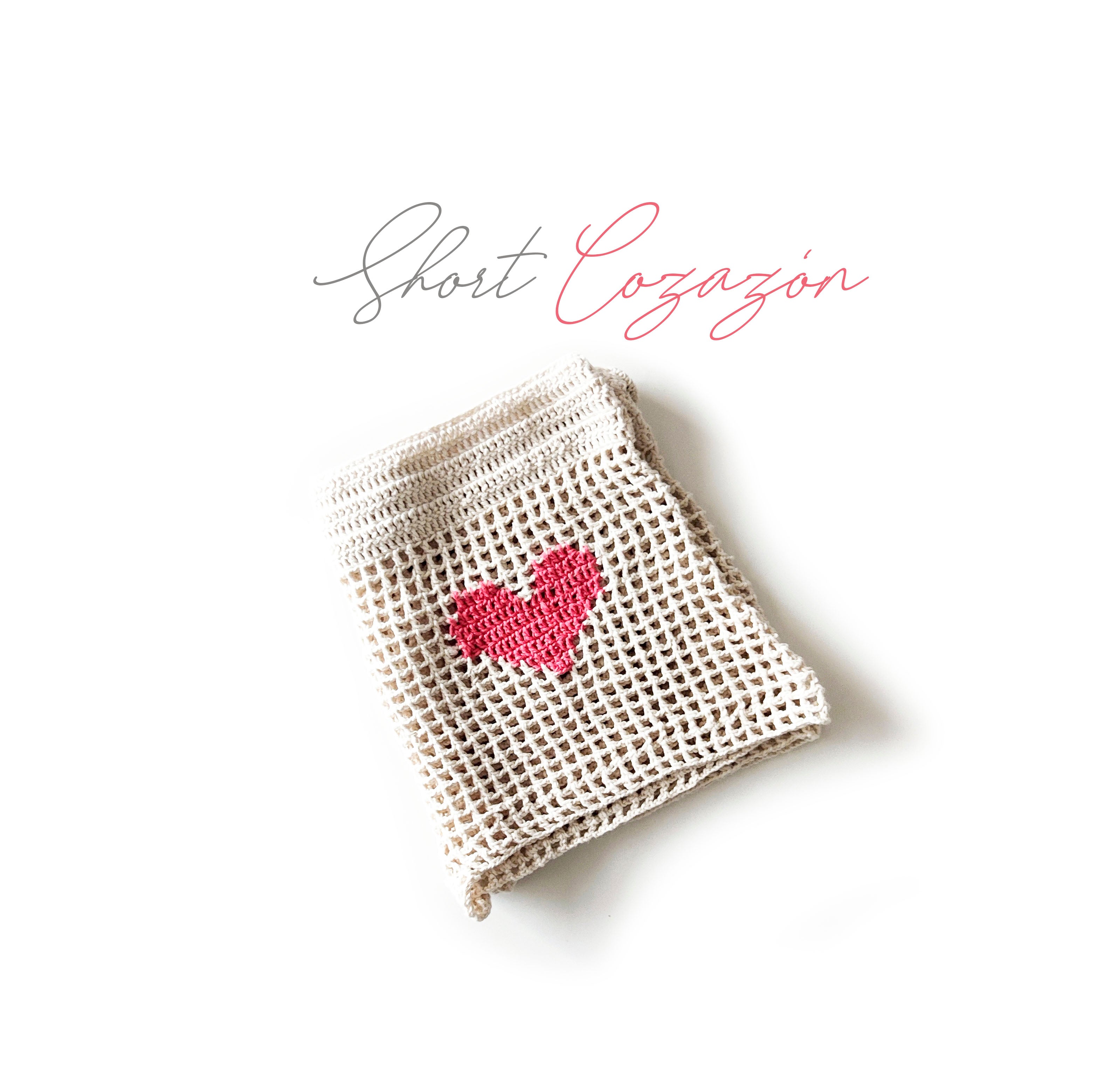 Short Crochet Blanco Jacqard Corazones