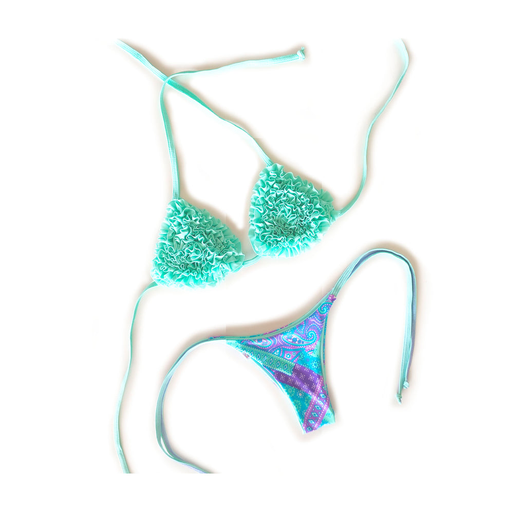 Bikini Conjunto Mil Vuelitos + Tanga Turquesa reversible