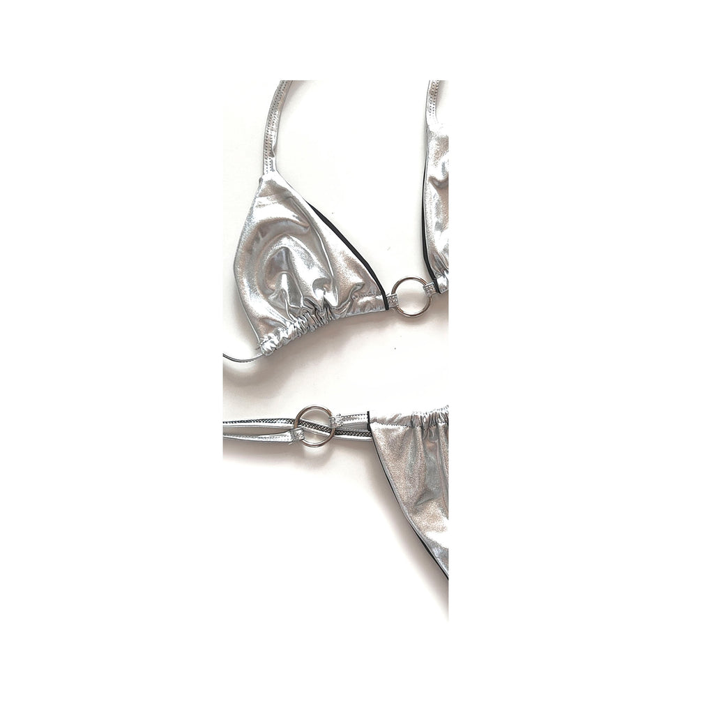 Bikini Conjunto Plata con Argollas
