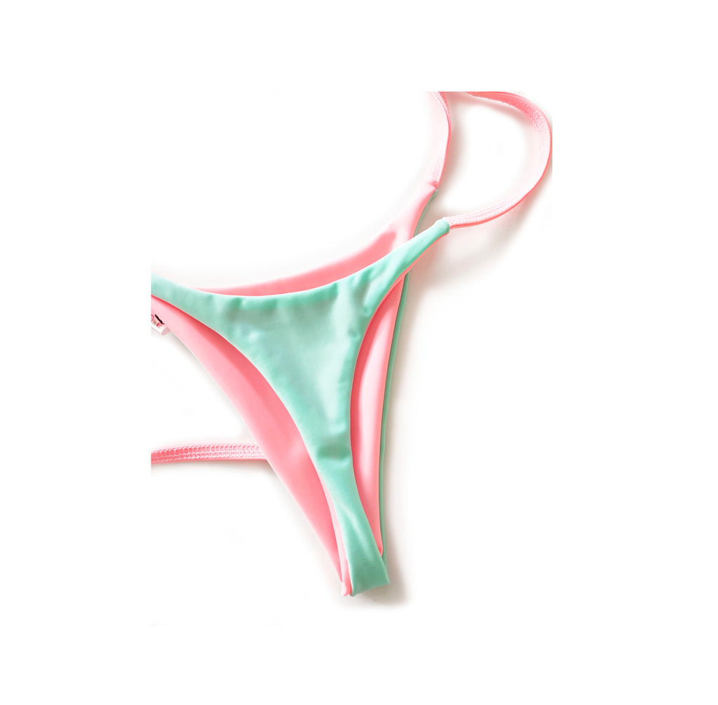 Bikini conjunto Coral Mil Vuelitos + Tanga reversible