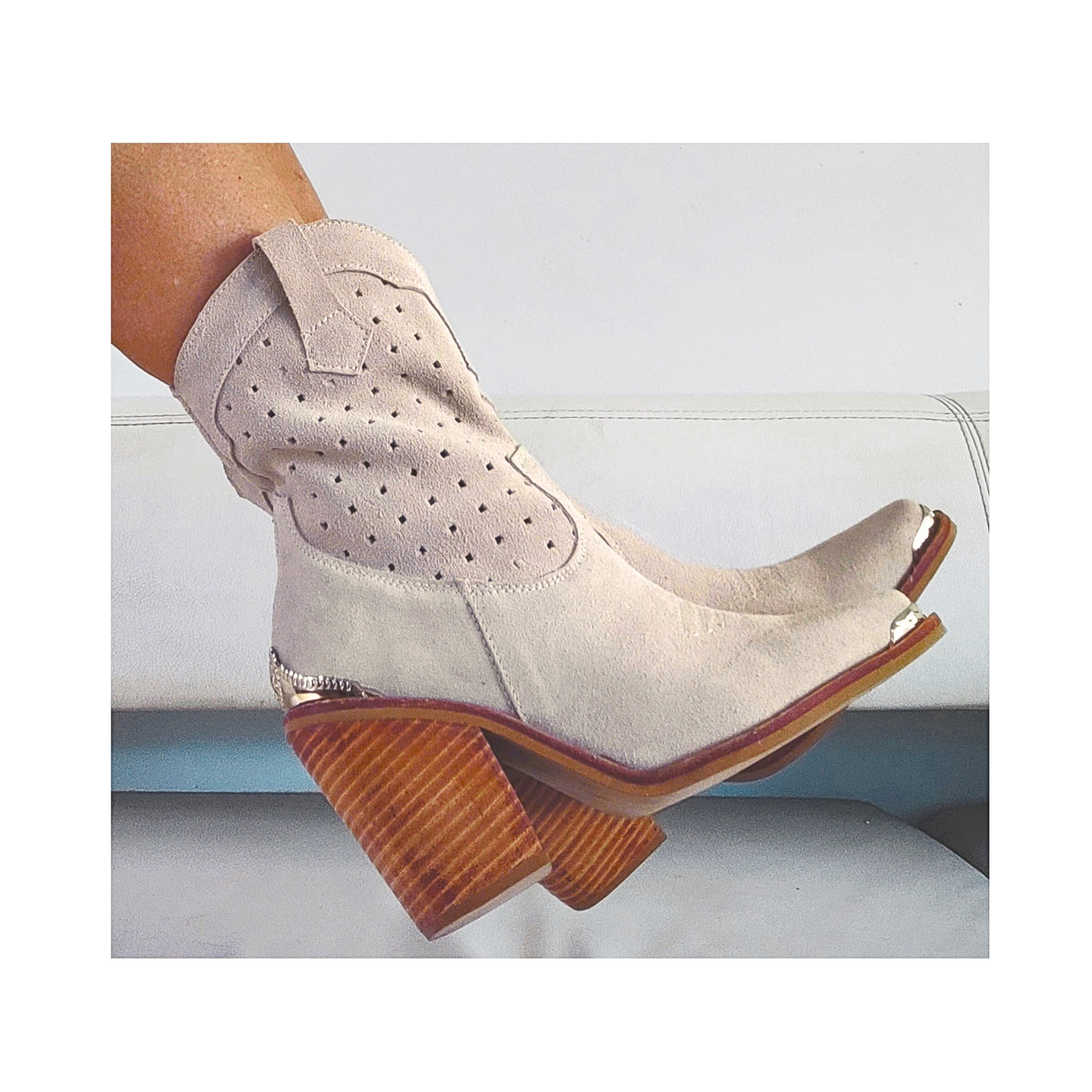 Botines Caña Perforada - Reno Marfil