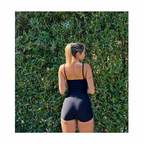 Enterito short con tirantes