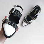 Zapato Horma en Punta Cuero Blanco Correas Negras